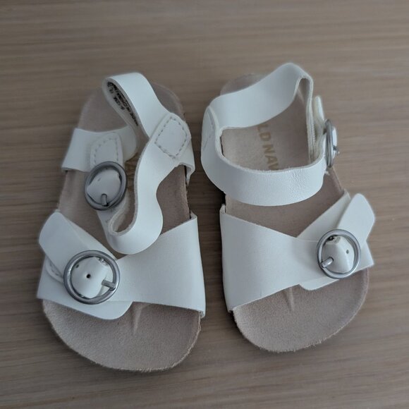 Old Navy White Calla Lily Baby Girls Sandals, Size 6-12M - Picture 1 of 2